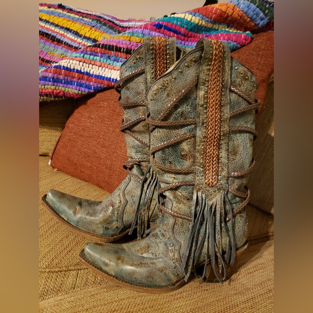 Vintage Corral Boots - Size 8 - WORN TWICE!